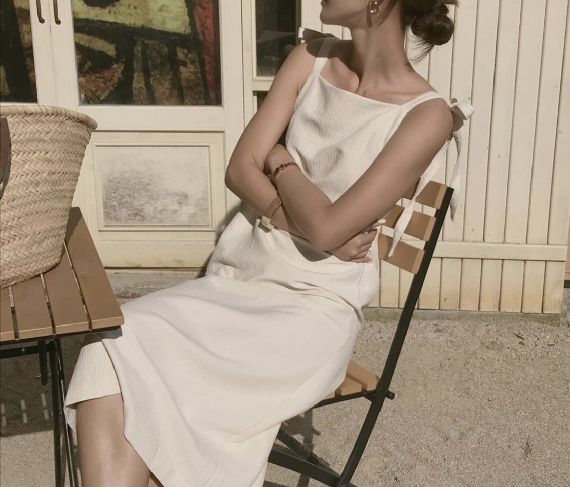 쭈그리 주름 뷔스티에 하객룩 여름 나시 빅사이즈 휴양지룩 리본매듭 셀프웨딩 h라인 롱원피스