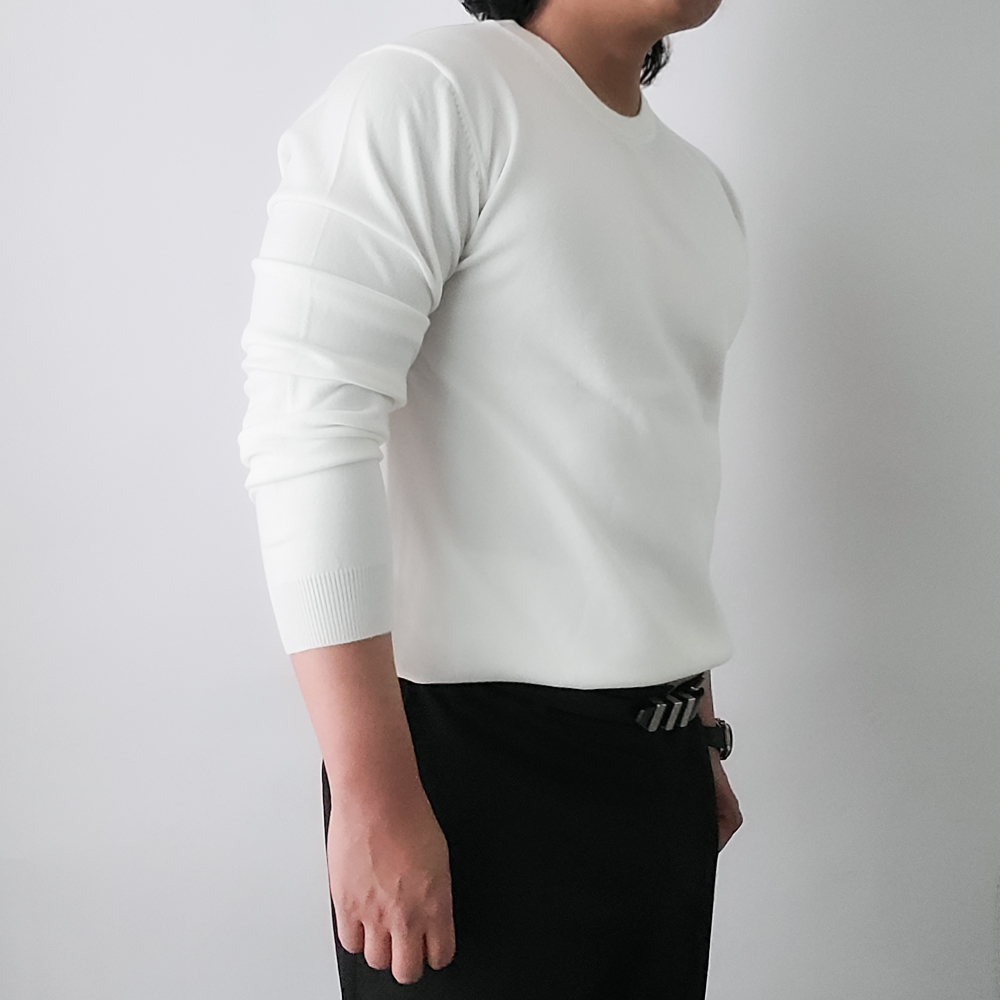 남자 흰색 코발트블루 초록색 베이지 머슬핏 라운드 긴팔 니트 이미지 7