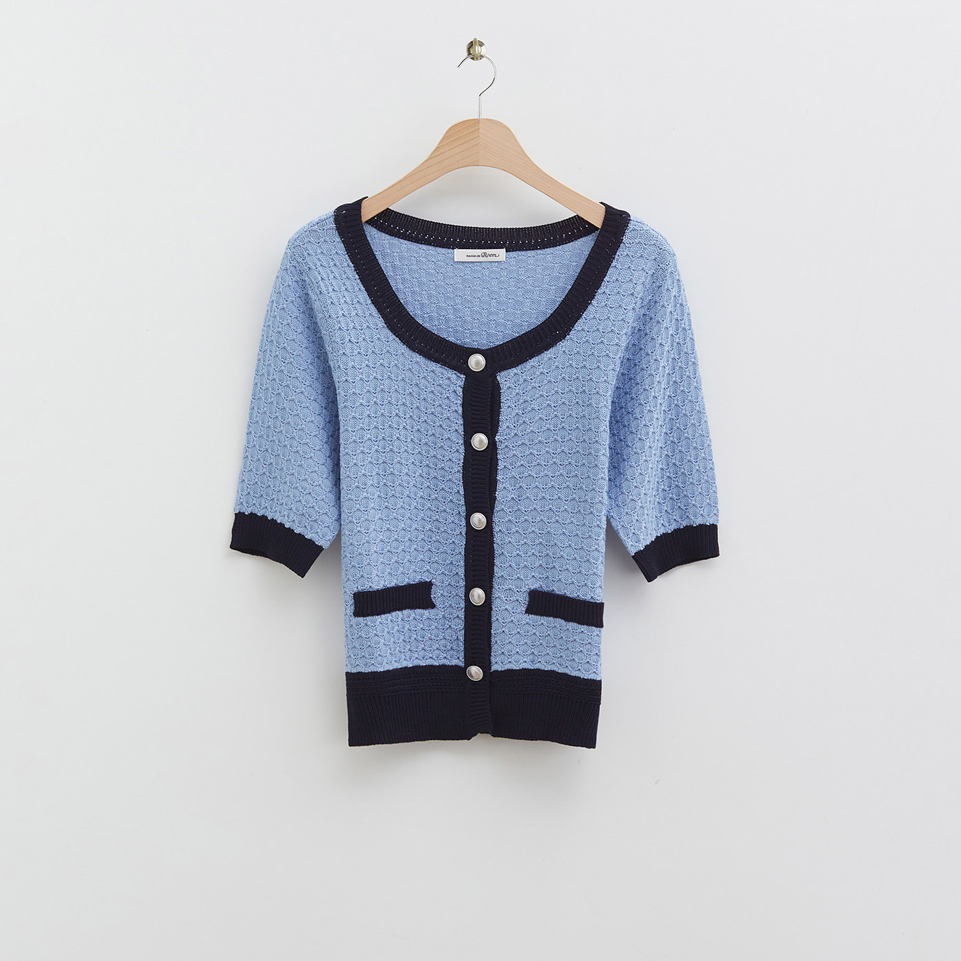 [N배송] 로엠 변형넥 배색 가디건 RMCKE25R18 - 상세 이미지 3