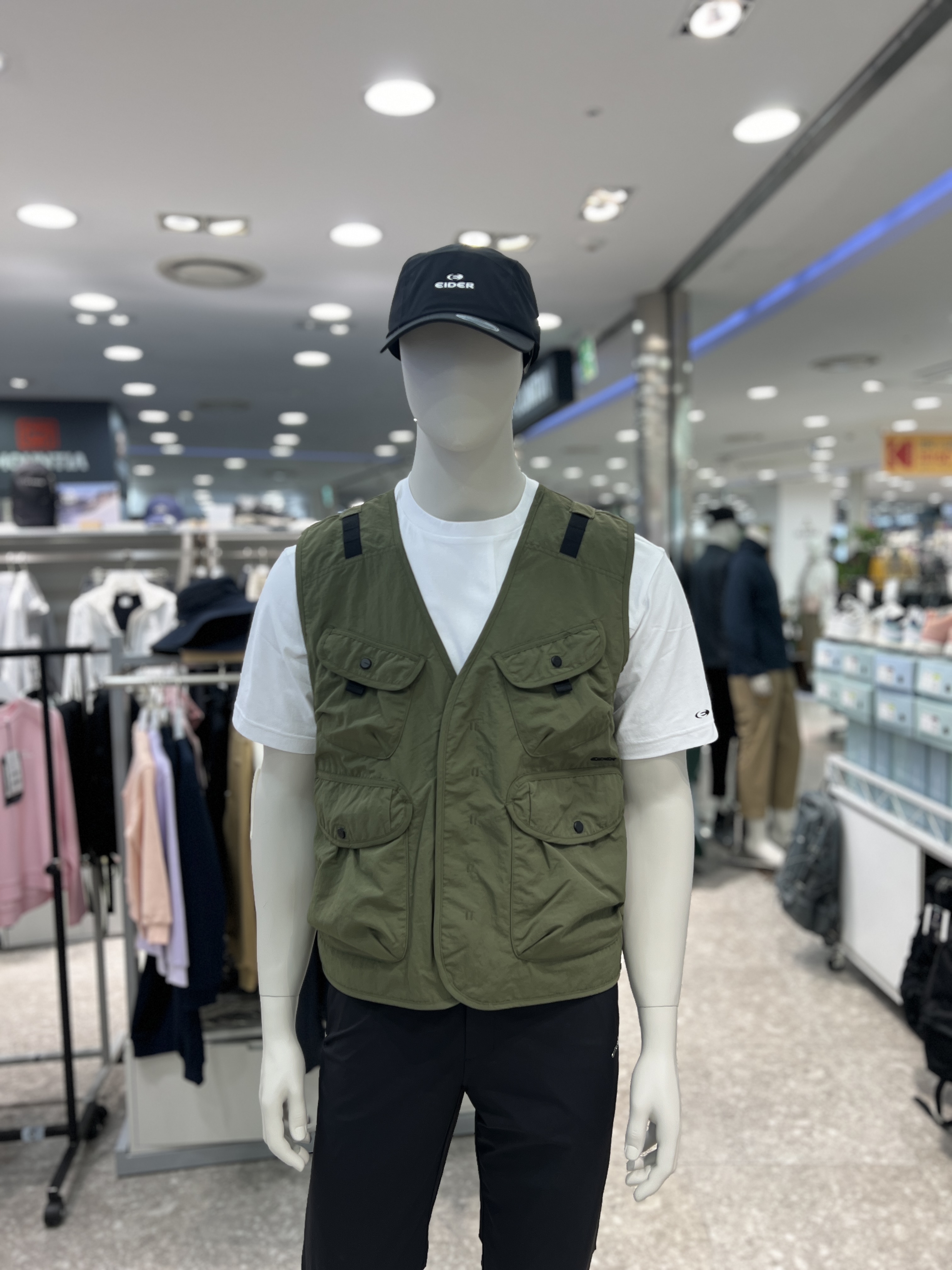 아이더 여름 조끼 캠팩 남성 등산베스트 낚시조끼 MM23611