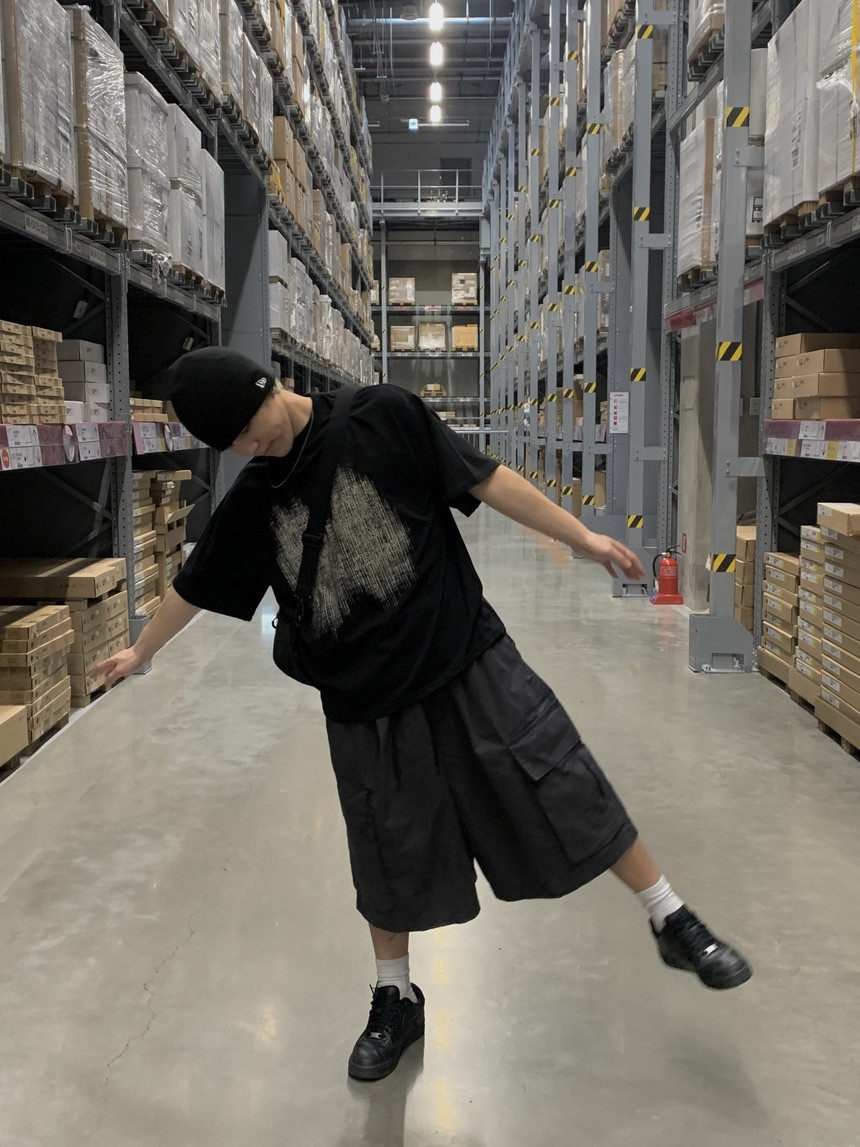 A4C299A7-4772-4811-9F4F-DB9BD42FC5C0