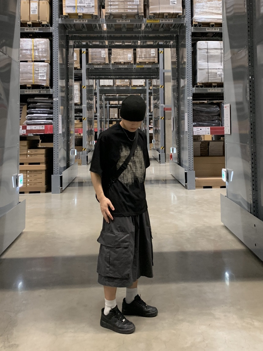 D5E62AD3-61E6-4396-BEC6-CF199D2AC92E