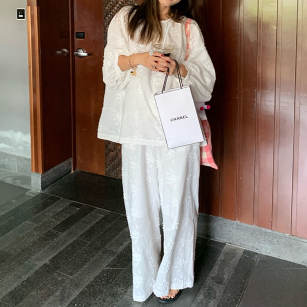 순면 화이트 블라우스 와이드팬츠 자수 루즈핏 휴양지 편한 봄여름 시원한 - 상품 이미지