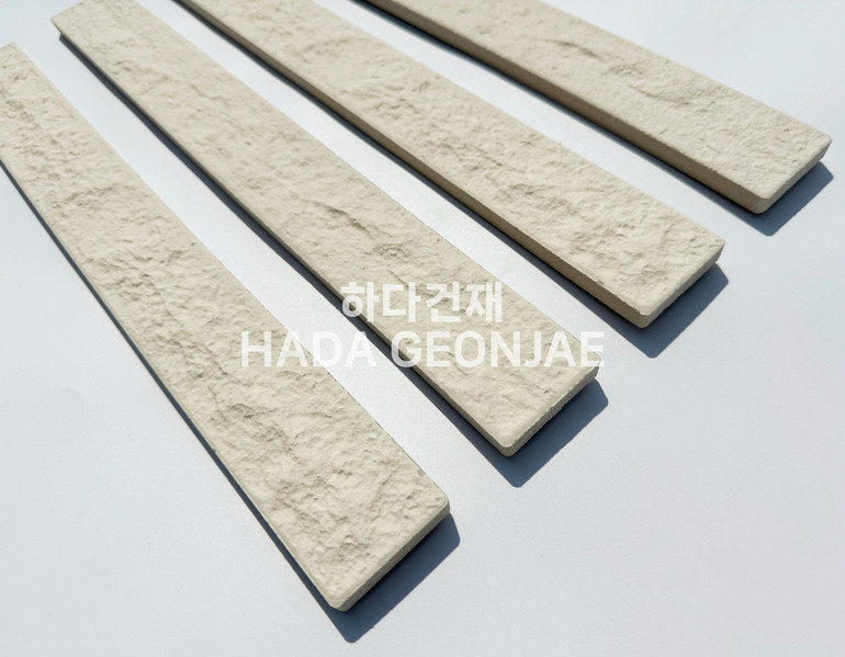 혹두기롱타일 440x50x13T 아이보리 / 하다건재 세라믹타일
