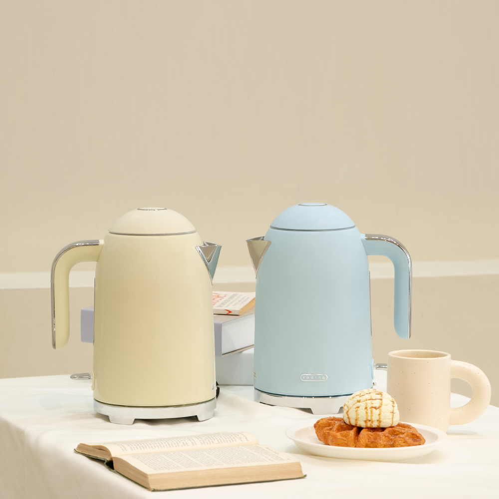 쿠잉 전기포트 KE-1701 블루 커피 분유포트 티 주전자 휴대용 무선 미니 소형 스텐