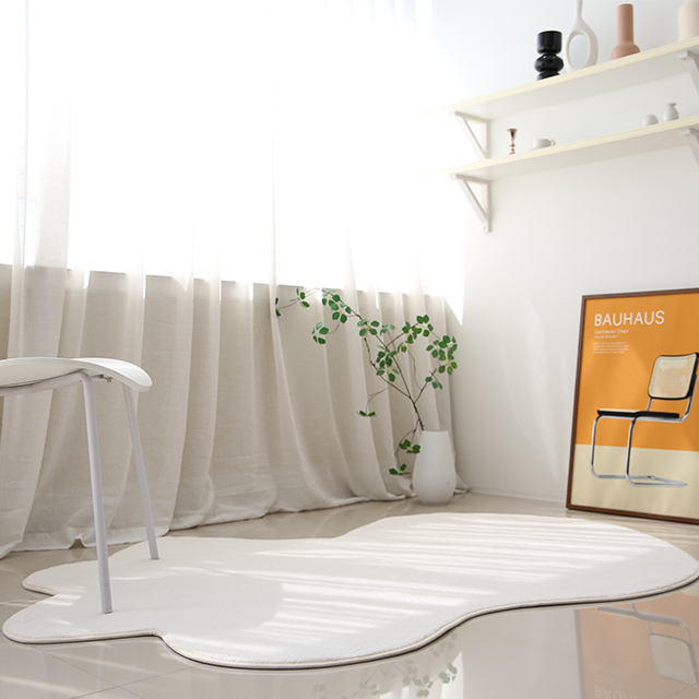 [썸띵] 비정형 사계절 먼지없는 단모 러그 거실카페트 포인트 워셔블 블랙120x170