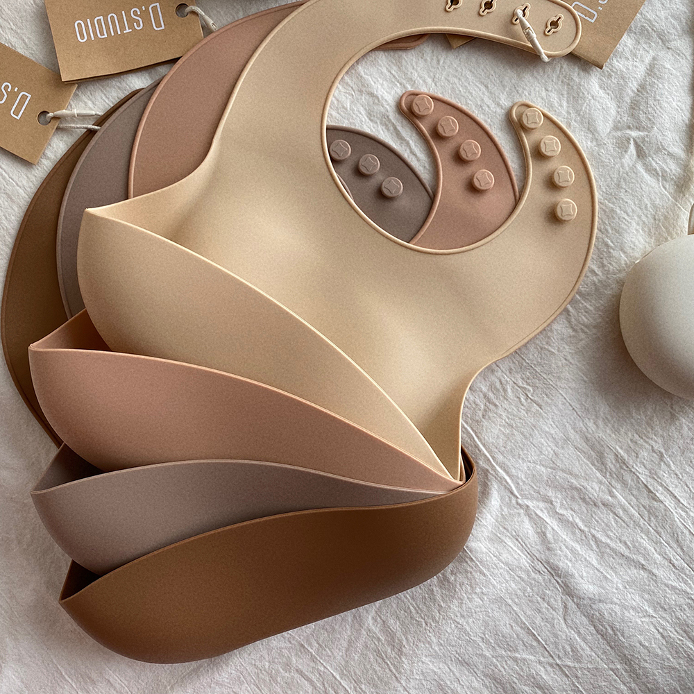 [특가 ~9/30일까지] 데니쉬스튜디오 이유식 흘림방지 실리콘 턱받이