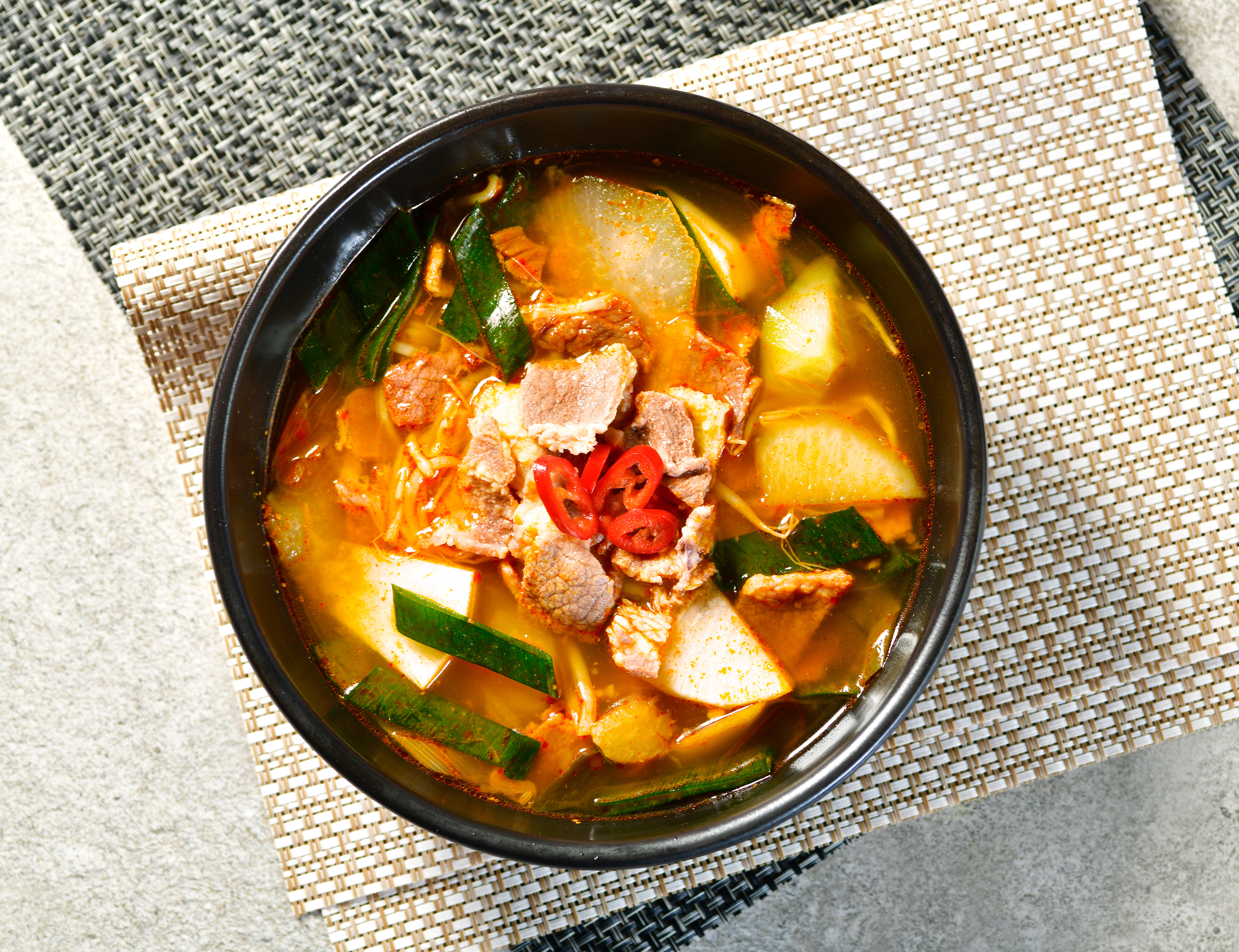 경상도식 소고기국밥, 더숩 장터 소고기국 500g : 더숩