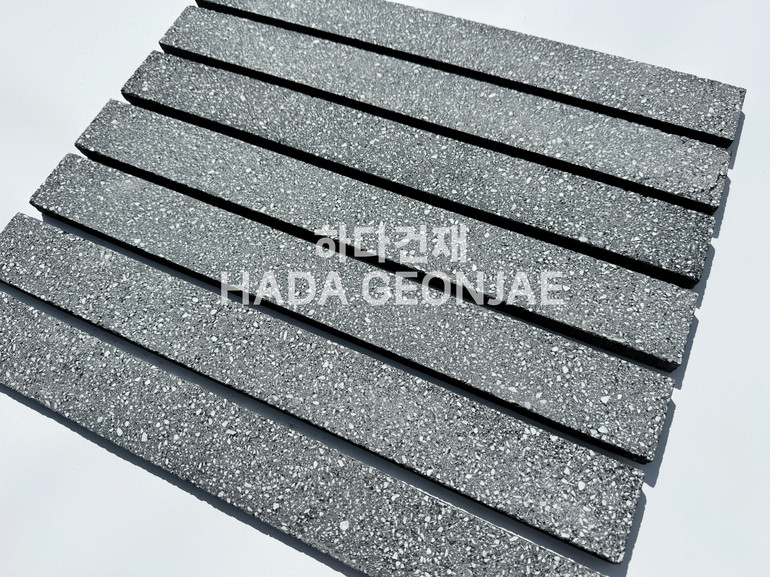 모노타일 롱브릭 490x53x17T 블랙 / 하다건재 와이드벽돌타일