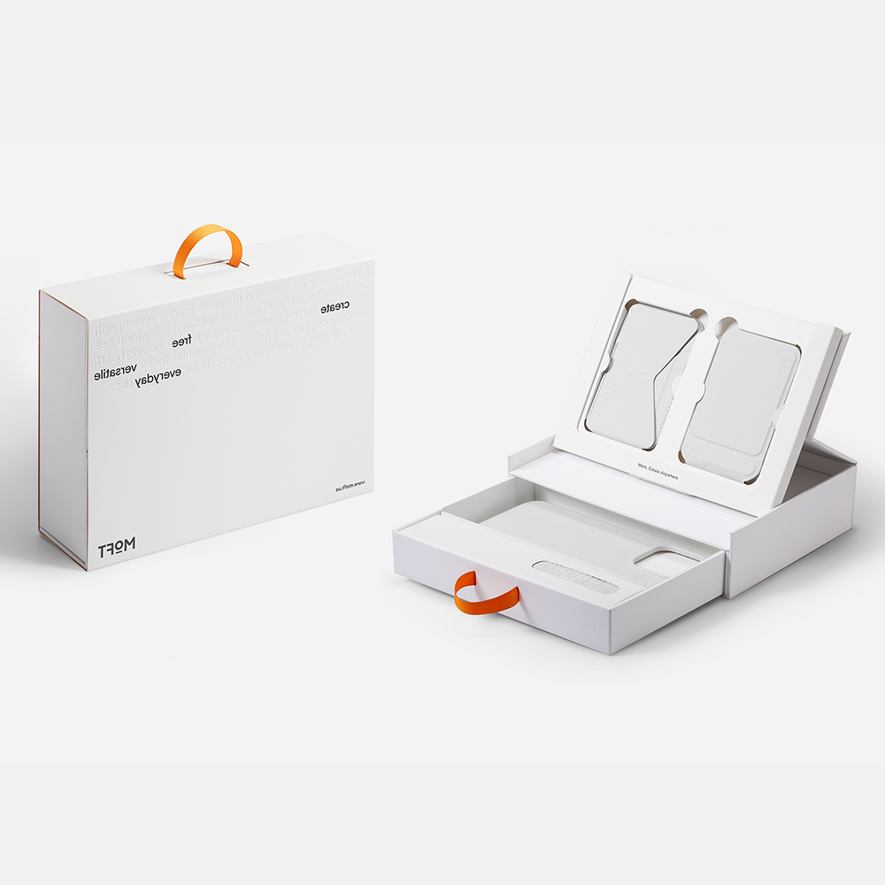 MOFT 크리에이터 키트 아이폰 15 Pro 맥세이프 카드지갑 거치대 폰 랜야드