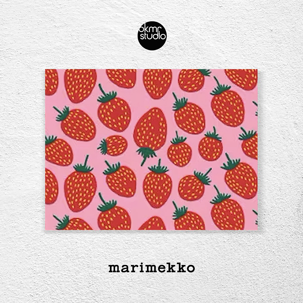 마리메꼬 미니딸기 핑크/레드 캔버스 소형 거실 인테리어 그림 액자 집들이 선물 액자 - 상품 이미지
