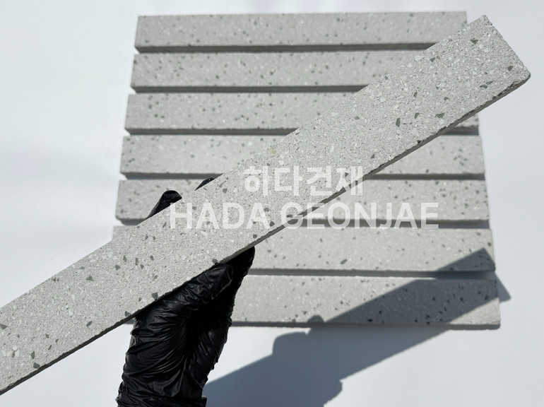 모노타일 롱브릭 490x53x17T 그레이 / 하다건재 와이드벽돌타일