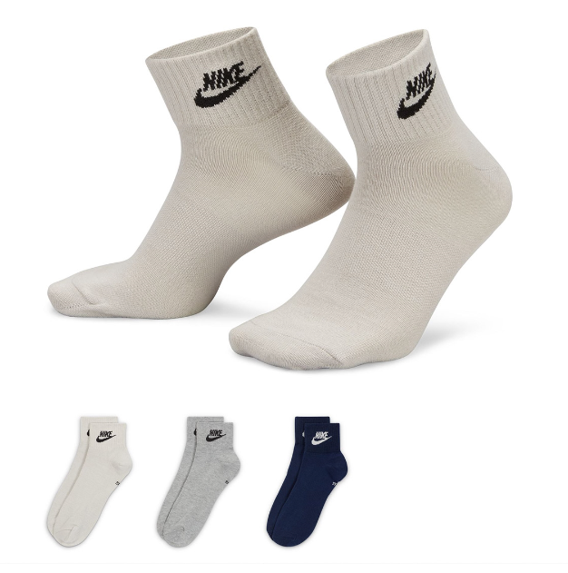 국내매장판 나이키 에브리데이 에센셜 앵클 삭스 SD3 DX5074-903