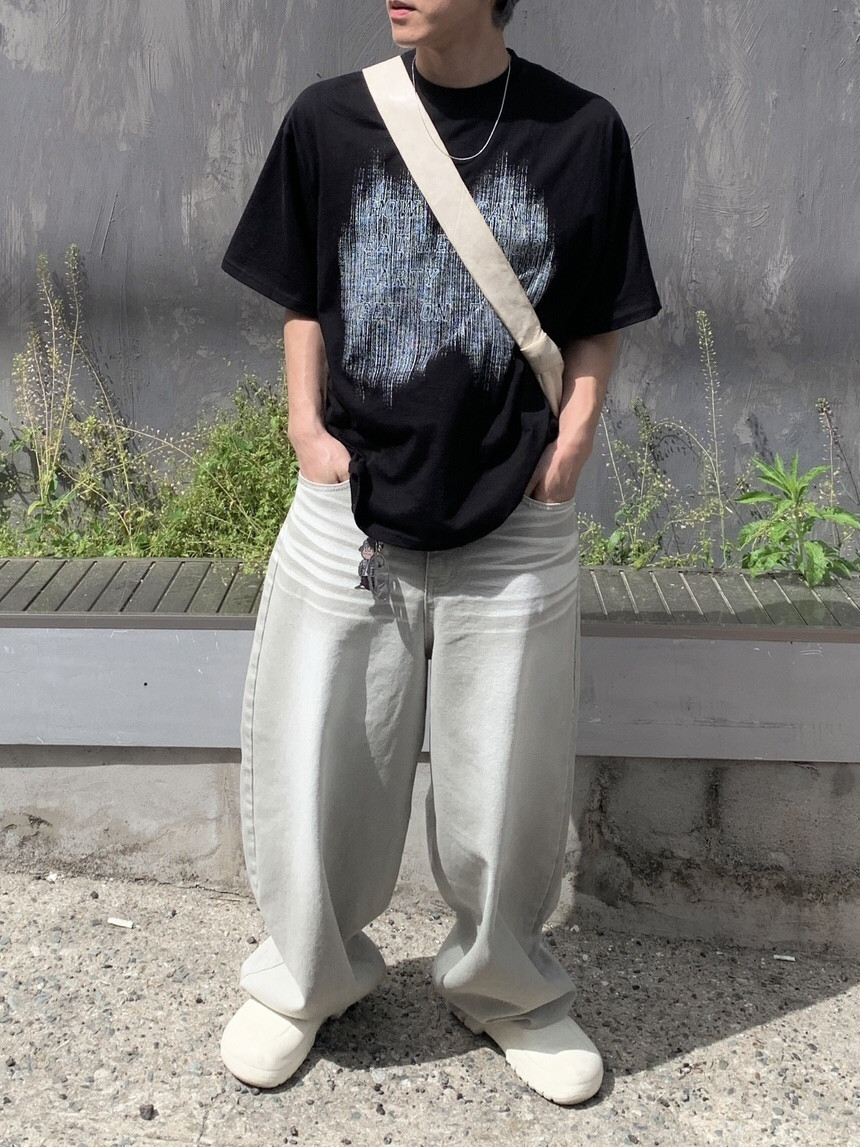 F0CB84D1-6EF9-4741-9ED5-ED25186F9A3E