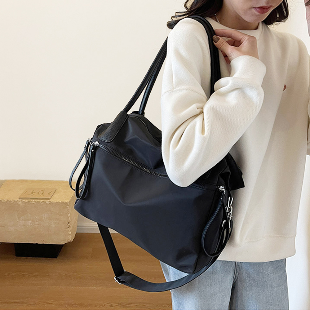 여성 가벼운 보부상가방 숄더백 나일론 스퀘어 쇼퍼백 텀블러 아이패드 가방 제품 이미지