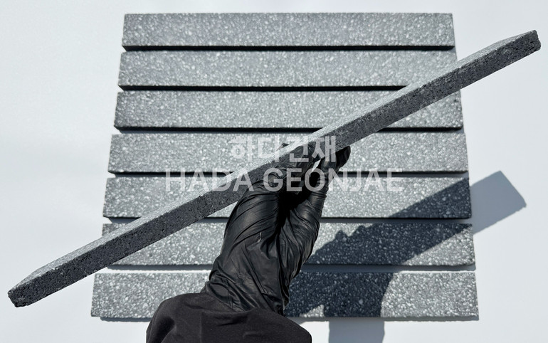 모노타일 롱브릭 490x53x17T 블랙 / 하다건재 와이드벽돌타일