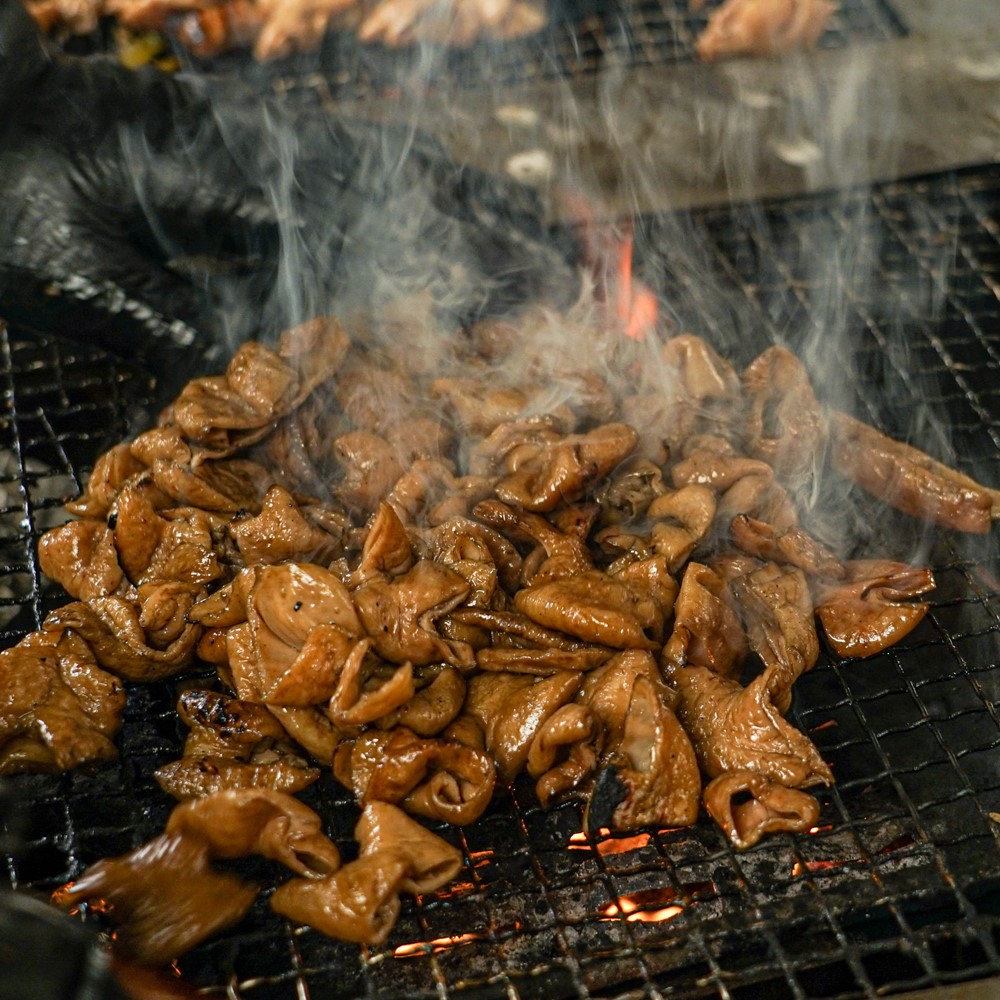형닭마켓 직화돼지곱창 불맛이 살아있는 수제 곱창구이 대창 200g