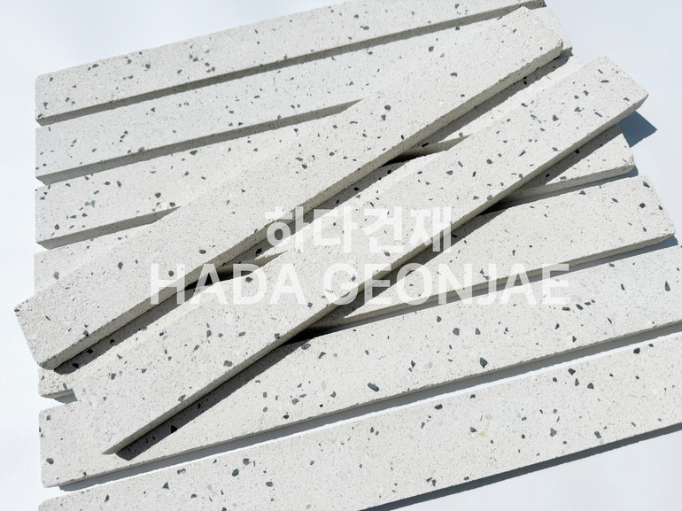 모노타일 롱브릭 490x53x17T 화이트 / 하다건재 와이드벽돌타일