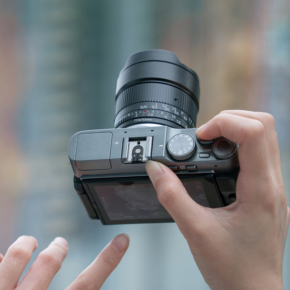 티티아티산 10mm F2 니콘 Z 마운트 블랙 APS-C 렌즈 - 상세 이미지 4