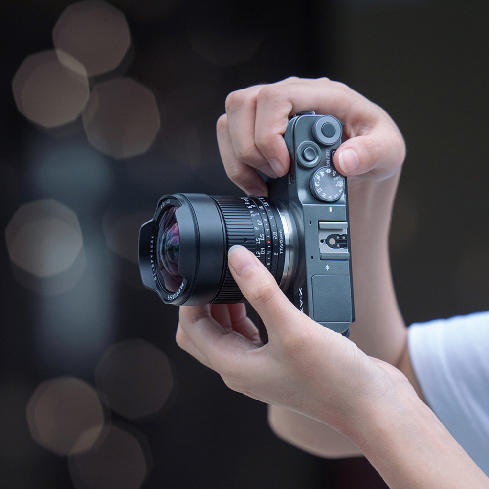 티티아티산 10mm F2 캐논 RF 마운트 블랙 APS-C 렌즈 이미지 7