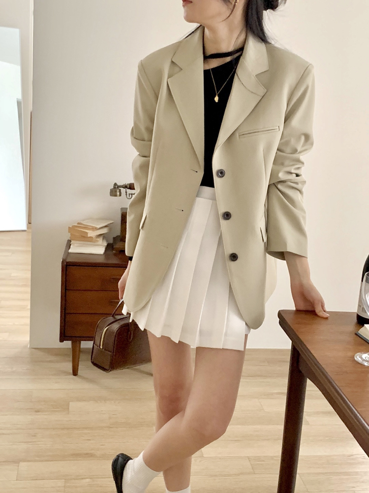 고급 페미닌 싱글 오버핏 블레이저 여자 자켓 테일러드 정장재킷 여성 가을 자켓 화이트 블랙 - 상세 이미지 4