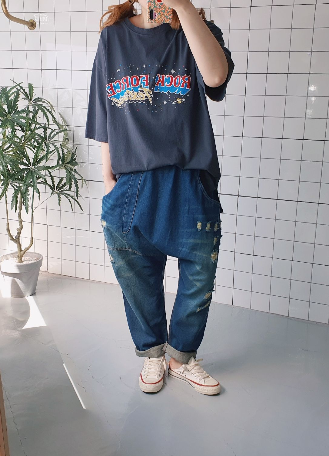 오버핏 빈티지룩 청 배기바지 - 상세 이미지 5