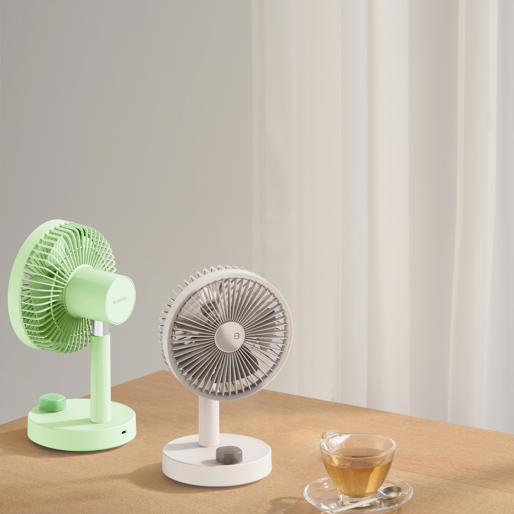블루필 바셋2 탁상용 선풍기 무선 캠핑용 소형 책상 사무실