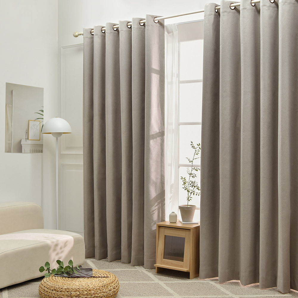 아라크네 아일렛형 100% 암막커튼 거실 양면 에반 135x170 2장