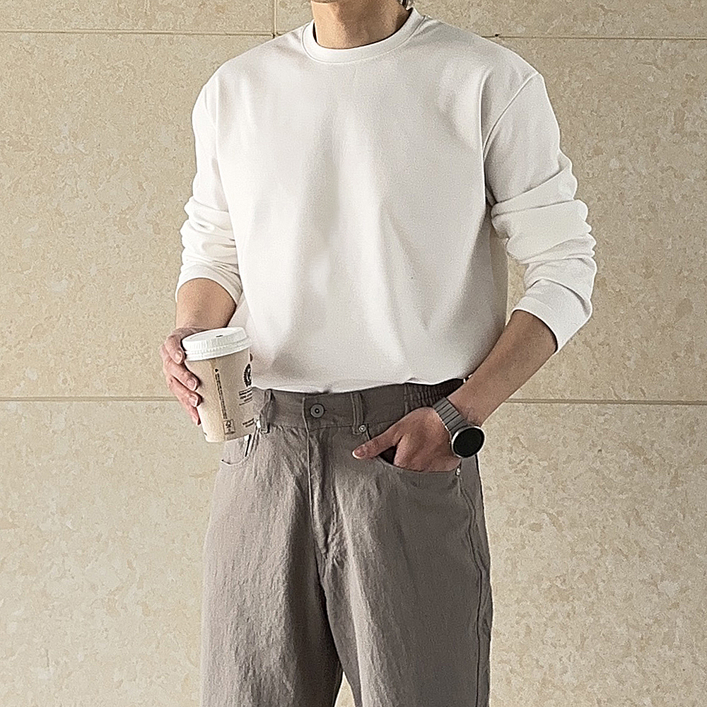 남자 긴팔티 오버핏 이너 레이어드 흰색 티셔츠 - 상품 이미지