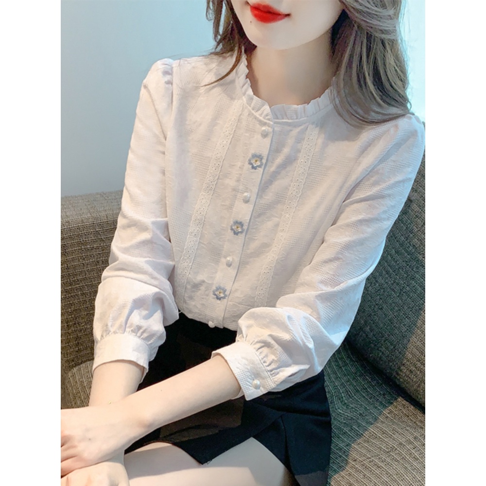 중년 여성 셔츠 긴팔 프릴카라 블라우스 꽃자수 예쁜 디자인 여름 블루 화이트 - 상세 이미지 2