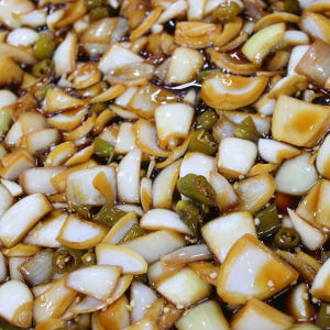 국산 양파장아찌 고추 초절임 간장절임 피클 가정식 밑반찬 맛있게 먹은 솔직 후기 - 상품 이미지 4