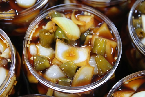 국산 양파장아찌 고추 초절임 간장절임 피클 가정식 밑반찬