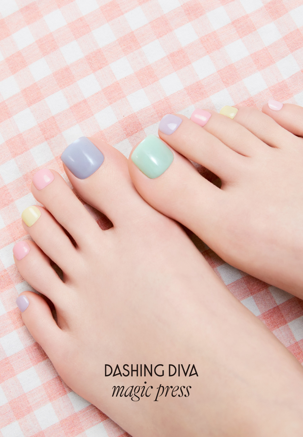 Dashing Diva Magic Press Pedi Pastel Candy Press-On Pedi