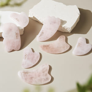 제이끌레르 로즈쿼츠 괄사 마사지기 경락 두피 얼굴 바디 페이스 하트 솔직 후기 | 피부 타입별 분석 - 상품 이미지 2