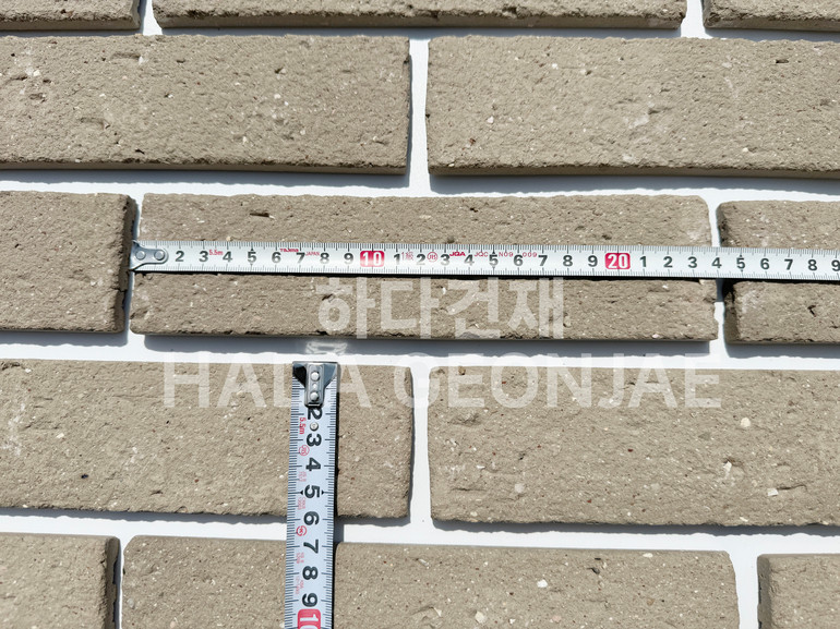 점토타일 쿠키 240x60x12T 쿠키그레이 / 하다건재