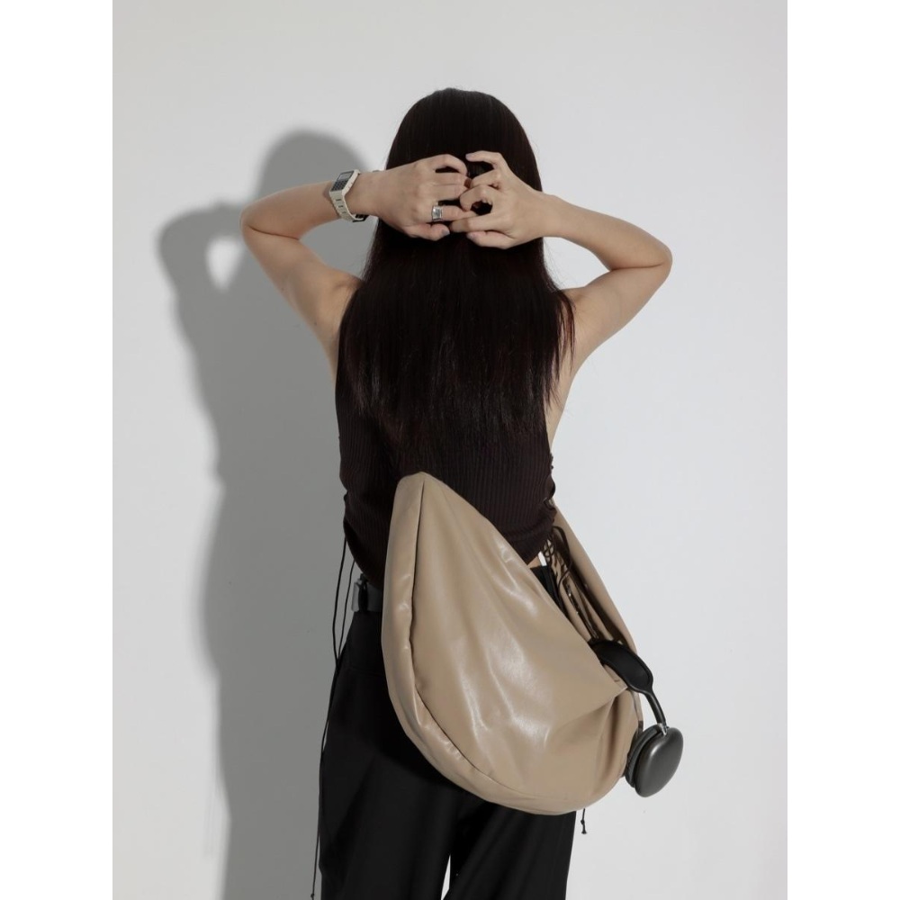 수지 맞은 우리 진나영 강별 12화 토트백 가방 캐주얼 페미닌 - 상세 이미지 2