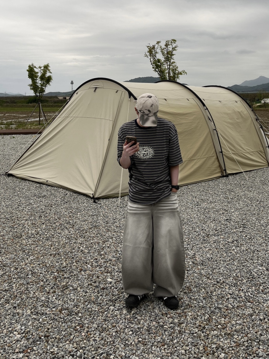 EE15AAFE-47A7-4015-96AA-337F8643CD65