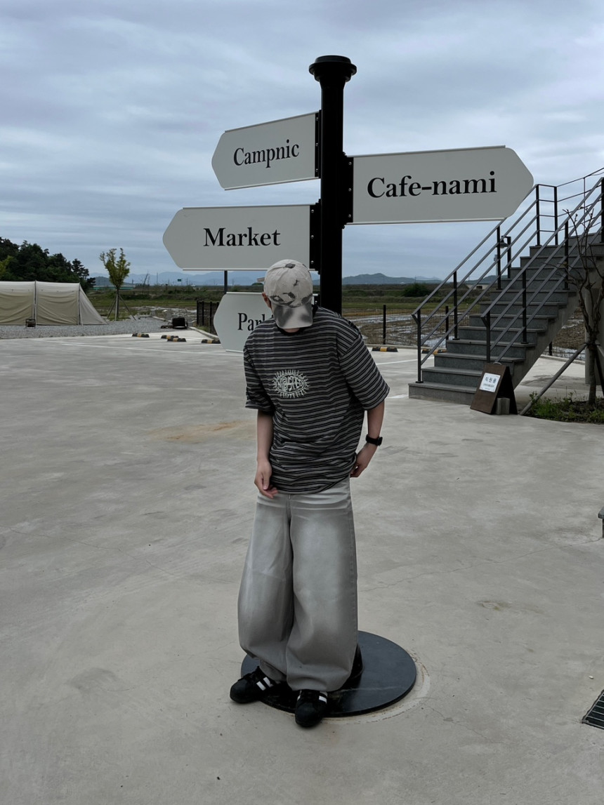 1FF90C11-0102-4B00-9697-267FF558732D