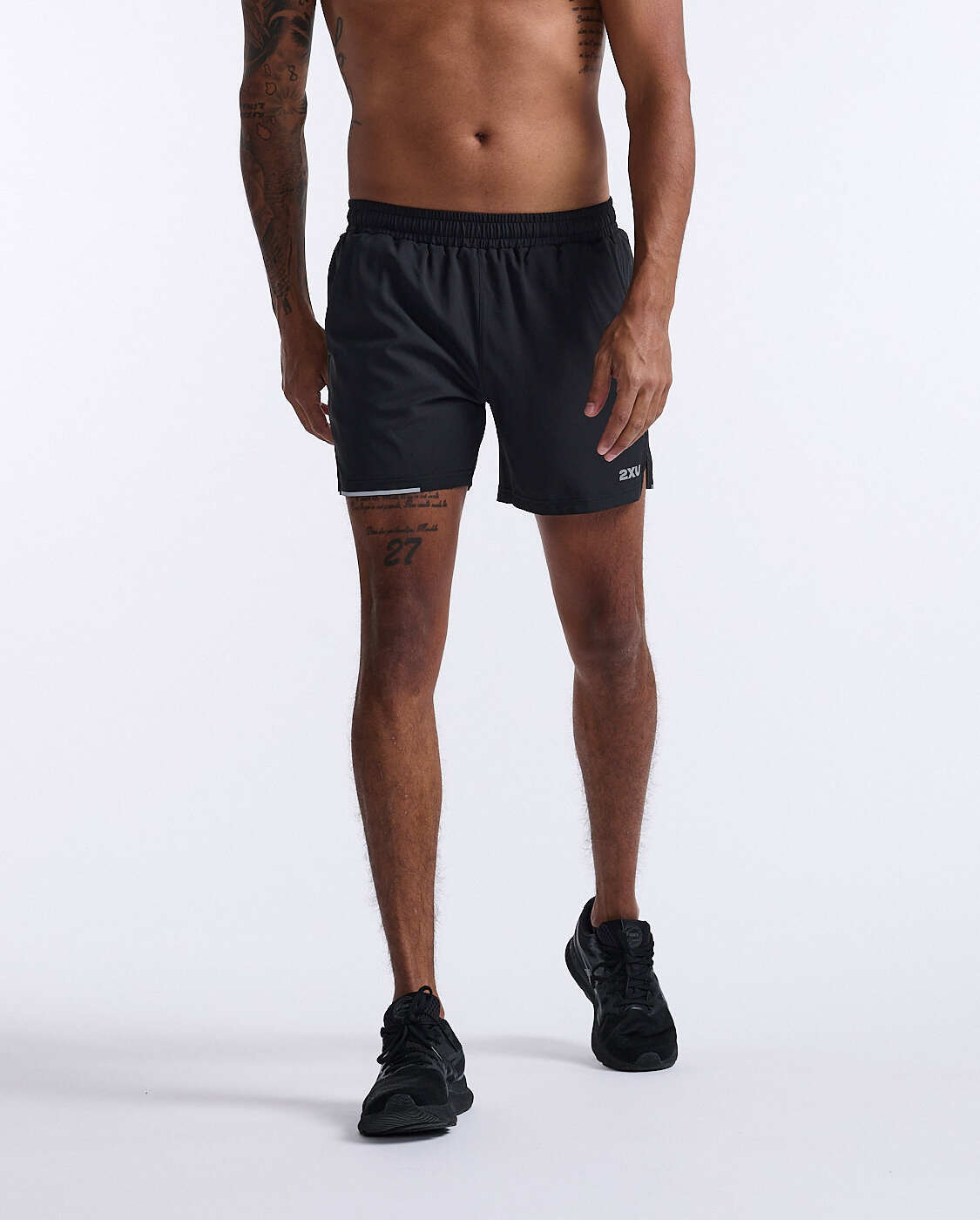 2XU 남자 마라톤 런닝 운동 반바지 에어로 5인치 쇼츠 MR6903B - 상세 이미지 2