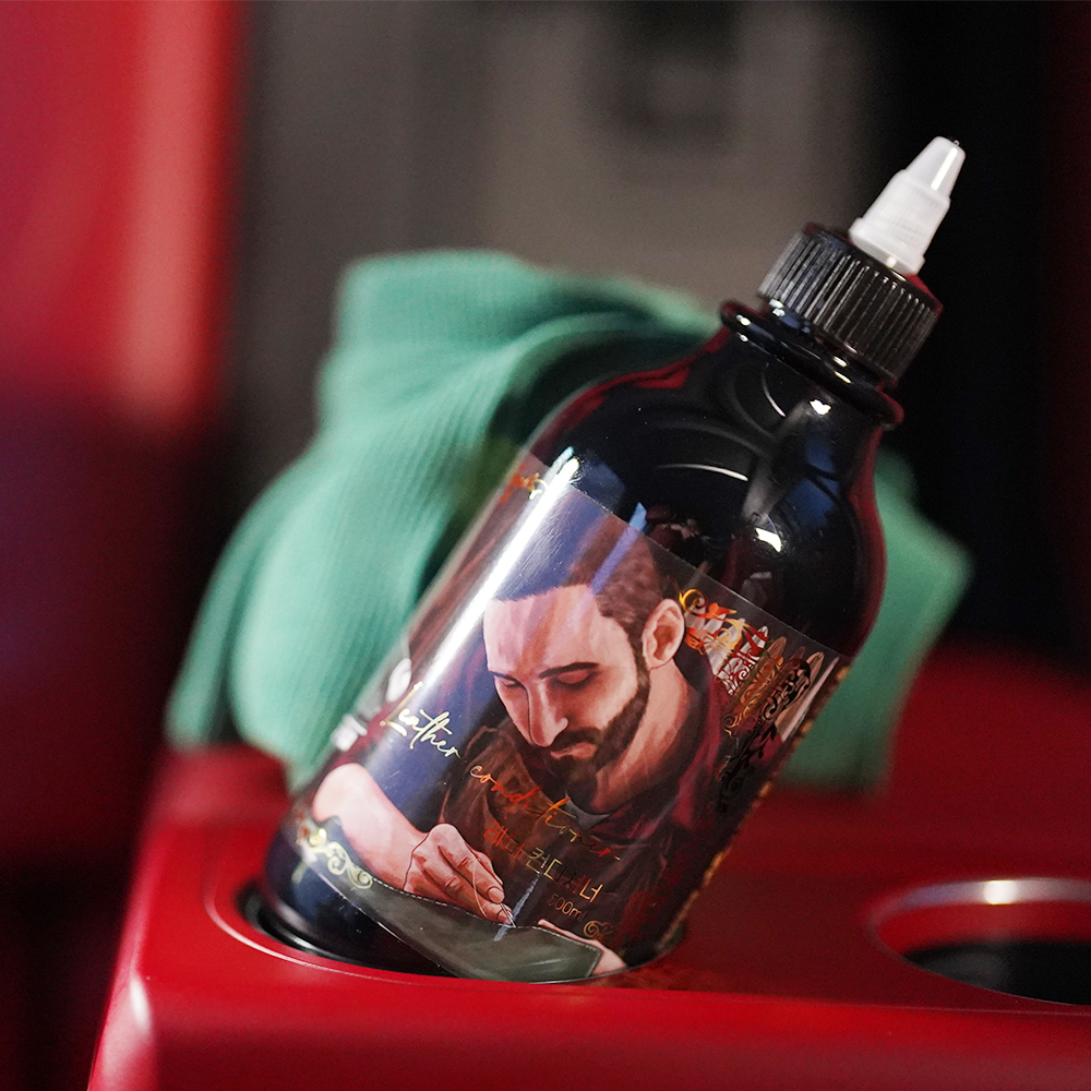 카티바 레더 컨디셔너 500ml 가죽 관리제 시트 코팅제 클리너 차량 제품 이미지