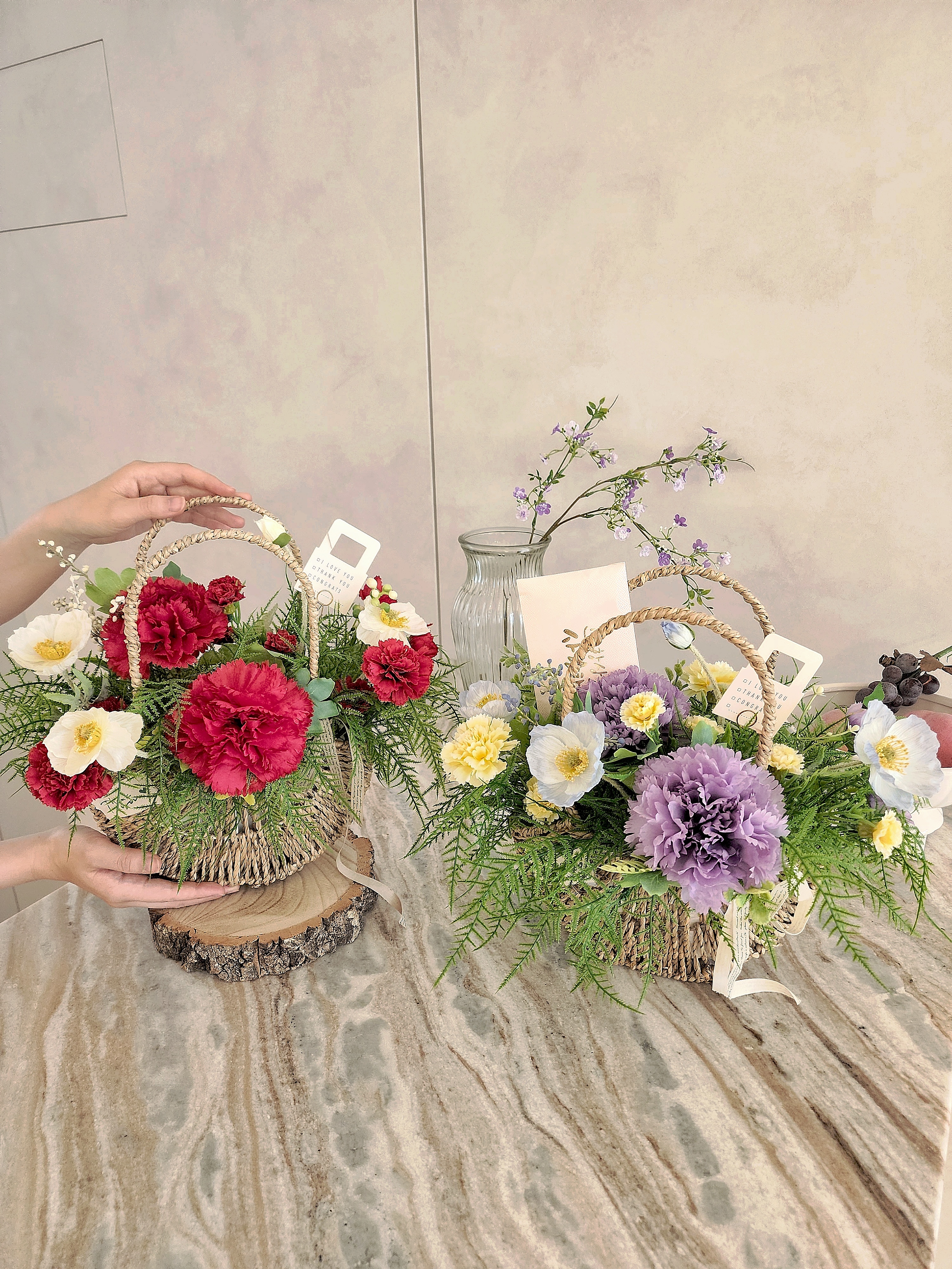 리얼 카네이션 바구니 세트 어버이날 꽃바구니 꽃다발 배달 생화 조화 용돈 감사 선물