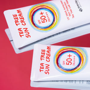 톤업 선크림 50ml SPF50 혼합자차 파데프리 솔직 후기 | 피부 타입별 분석 - 상품 이미지 1