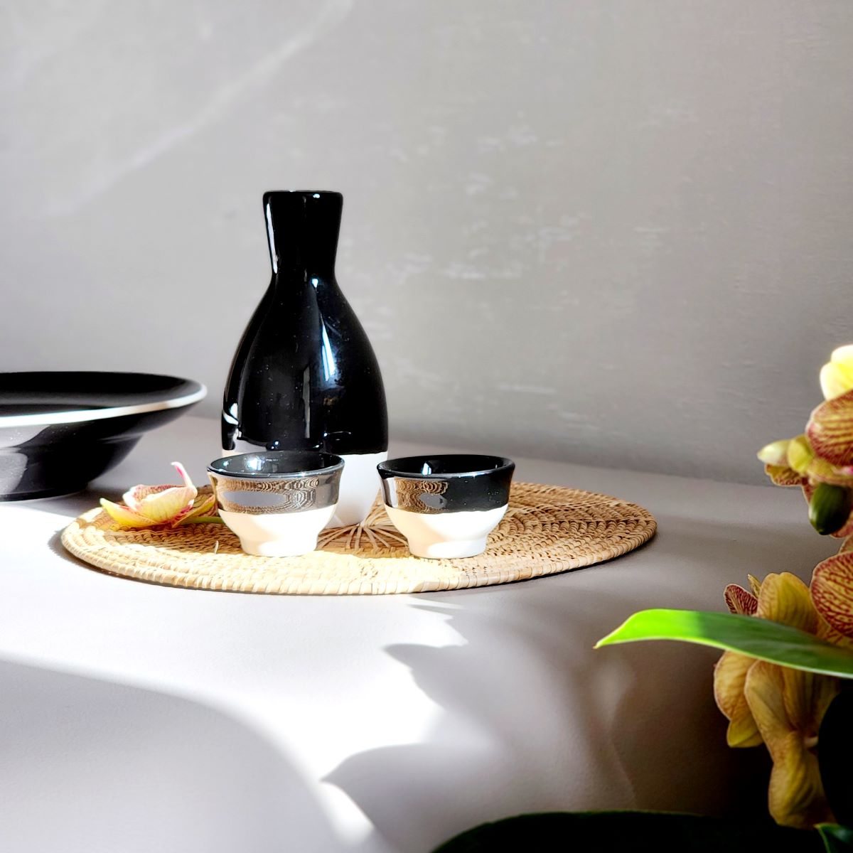 [투 톤 모던 주병 세트] 현아트 블랙&화이트 모던한 디자인 술병 사케잔 3pcs