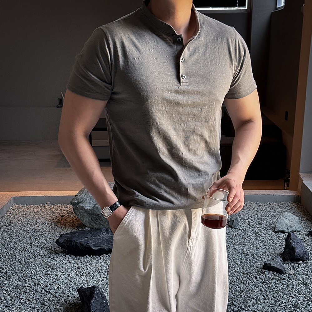 헨리넥반팔 머슬핏반팔 쿨티 헨리넥 - 상품 이미지