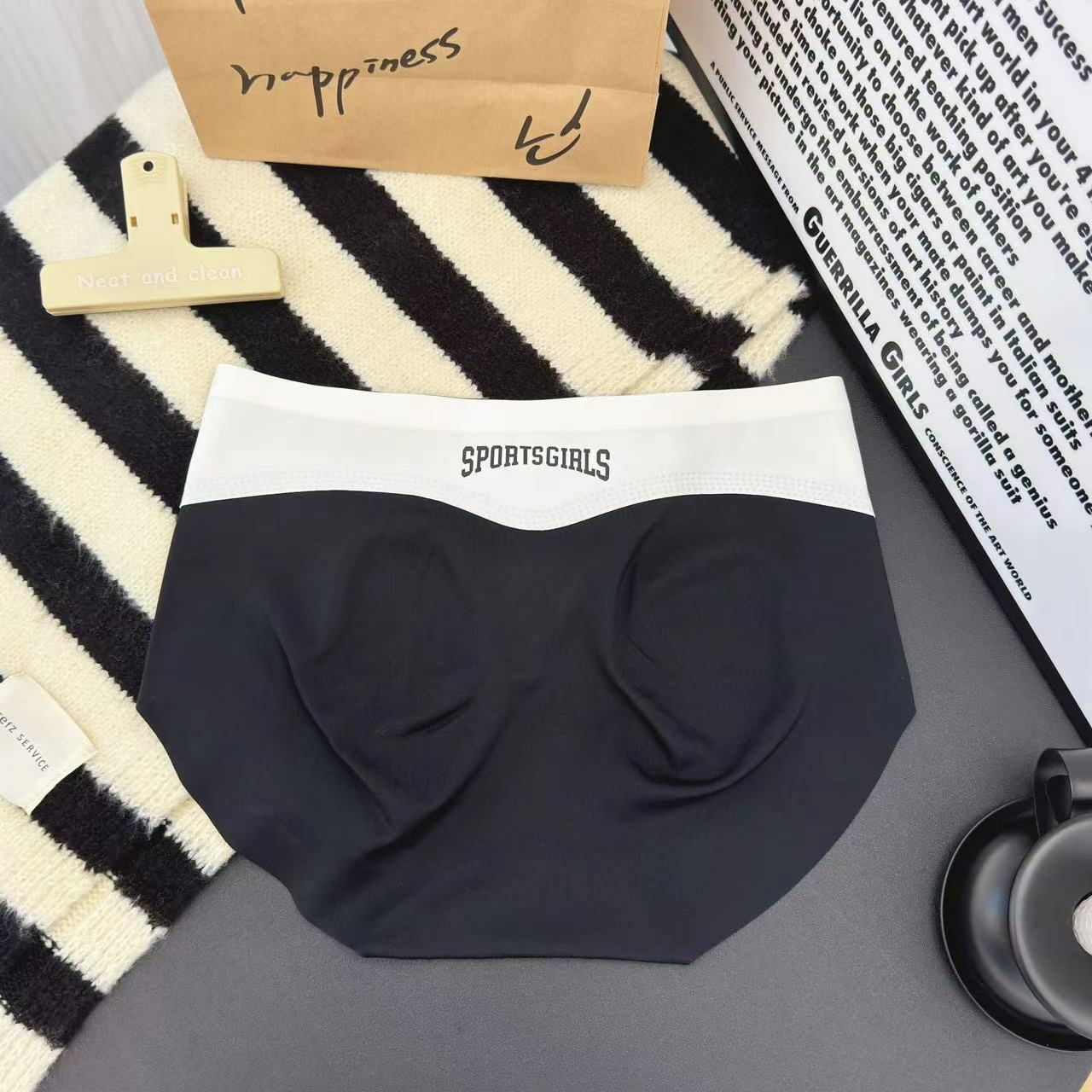 501심리스팬티 노라인팬티 누디팬티 엉덩이리프트팬티 무봉재팬티 접착팬티 엉덩이힙업속옷 레깅스팬티 요가팬티 러닝팬티 스포티팬티 20대팬티 여성55팬티 여성팬티66 보여도안창피한팬티 - 메인 이미지