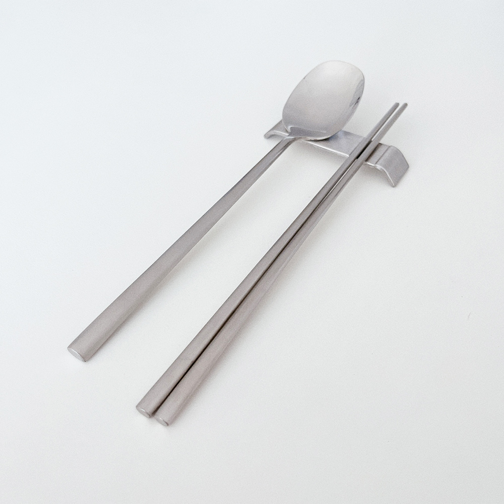 보겐 하프문 수저세트 고급 한식 신혼 부부 숟가락 젓가락 실버 식기세척기 식세기 가능