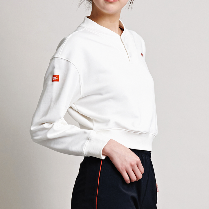 요넥스 245TL006F 테니스 의류 화이트 크롭 맨투맨 여성용 24SS - 상세 이미지 4