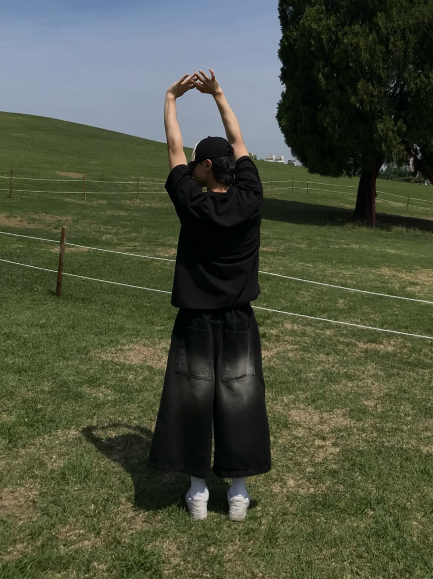 A7436D3D-51C0-40D8-9D18-5DAC54020640