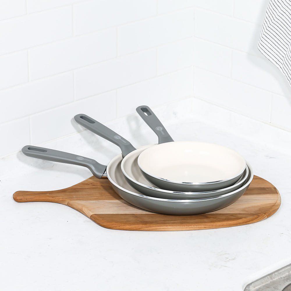 세라믹 팬 디자인