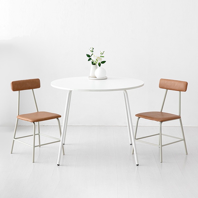 두게드 테이블 라운드 D96 화이트 + NEMOCEL 의자 SM5177 2인세트